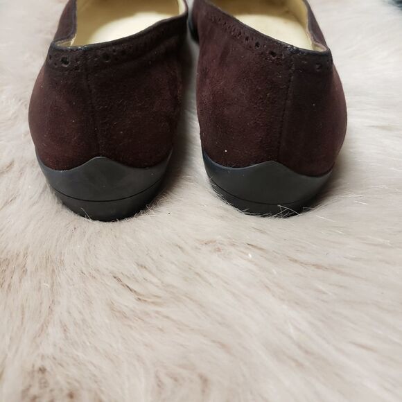 Salvatore Ferragamo Boutique wing tip flats - Picture 3 of 9